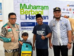 Peringati Hari Anak Nasional, YBM PLN dan DT Peduli Salurkan Perlengkapan Sekolah bagi 50 Anak Yatim di Metro